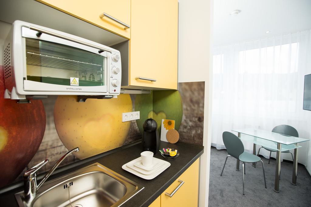 Design Sleepy Cologne Apart otel Oda fotoğraf