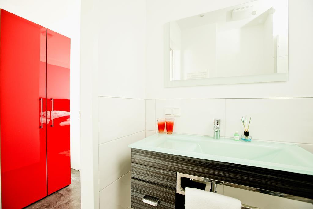 Design Sleepy Cologne Apart otel Oda fotoğraf