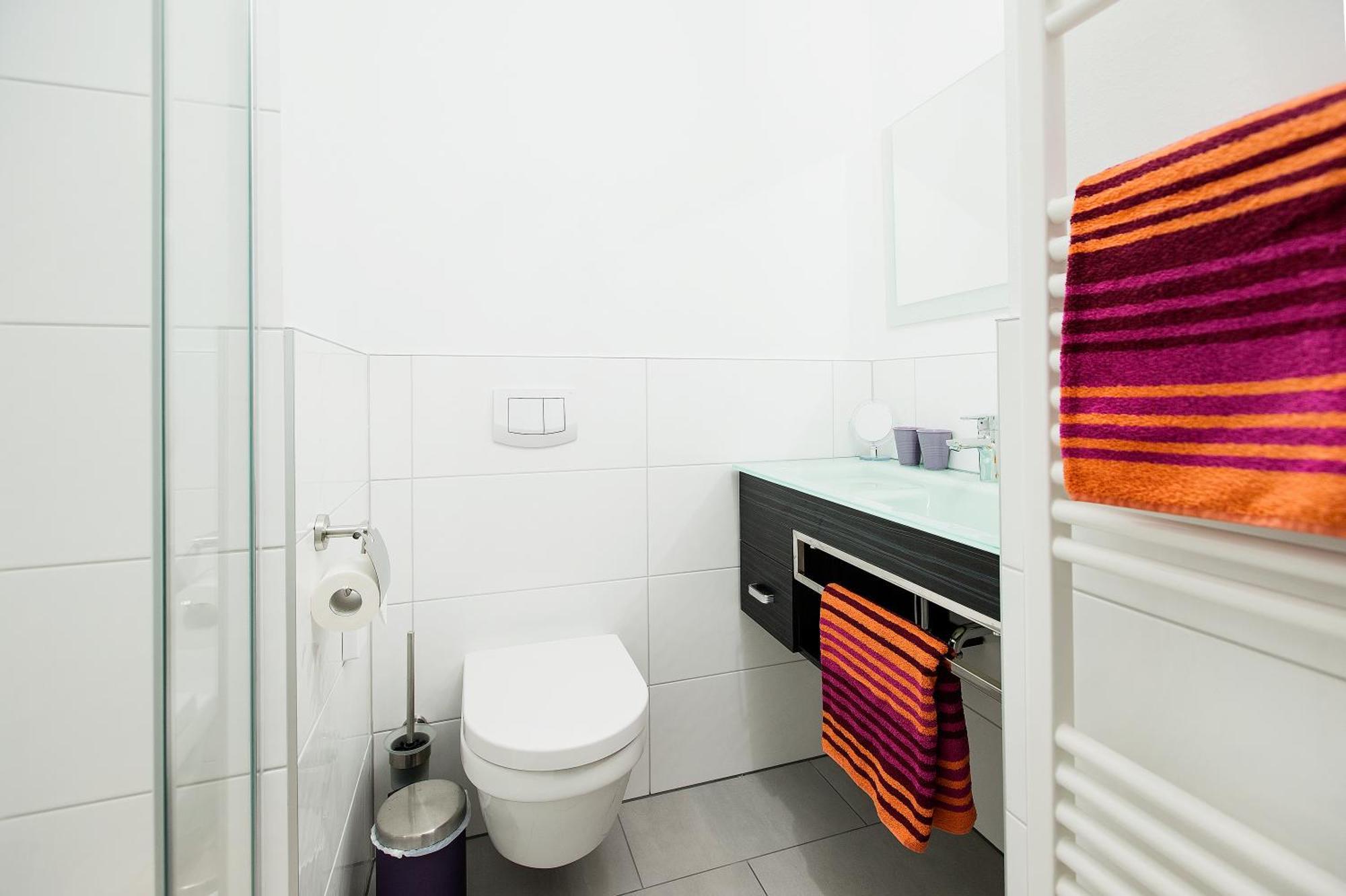 Design Sleepy Cologne Apart otel Oda fotoğraf